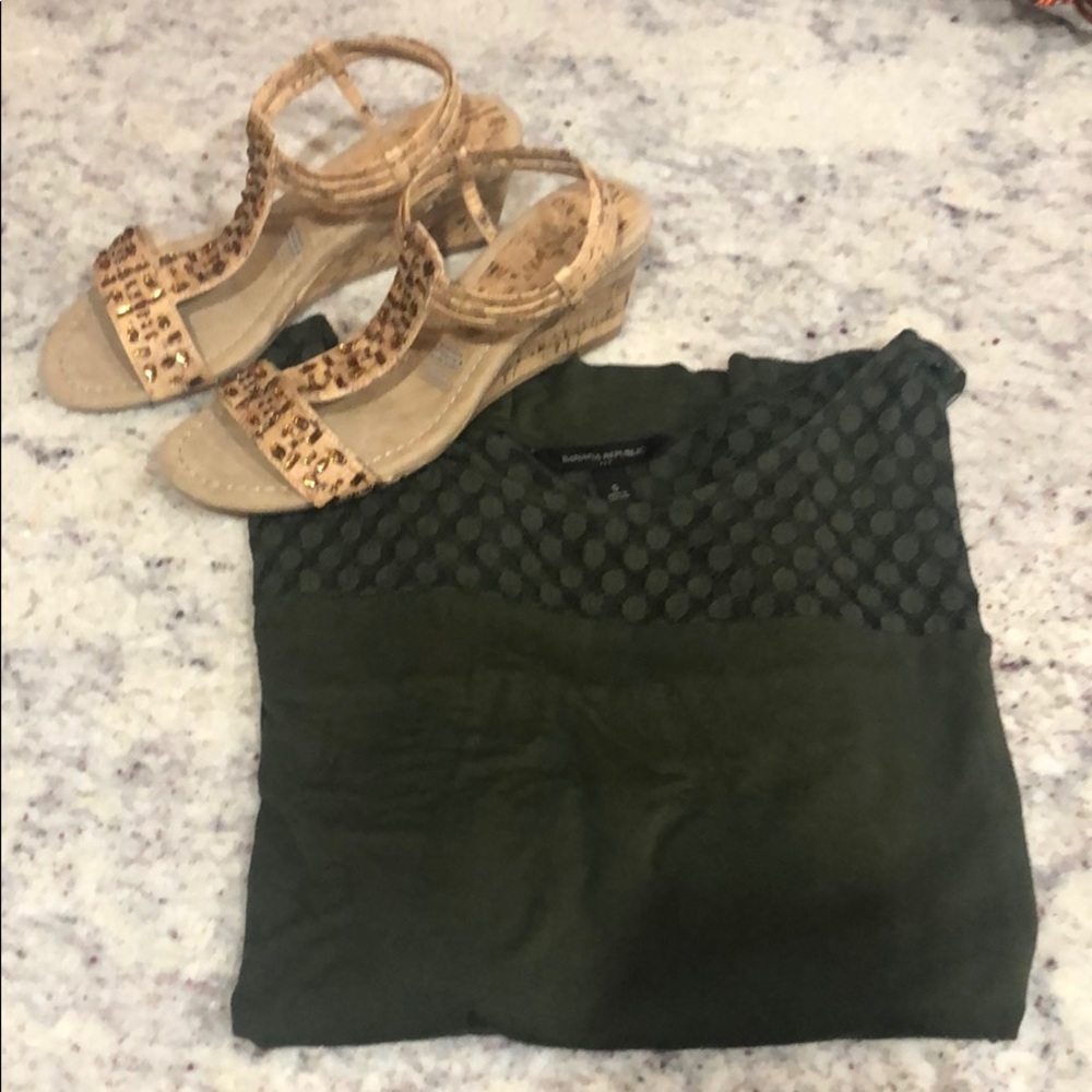 Hunter green banana republic top